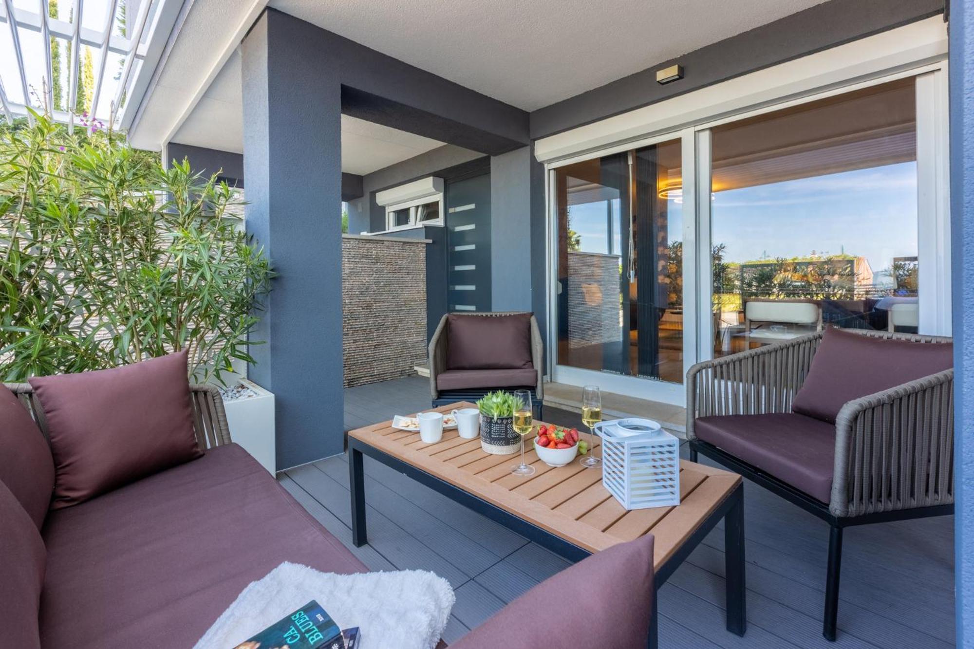 Panoramica Apartment With Whirlpool Crikvenica Exterior photo